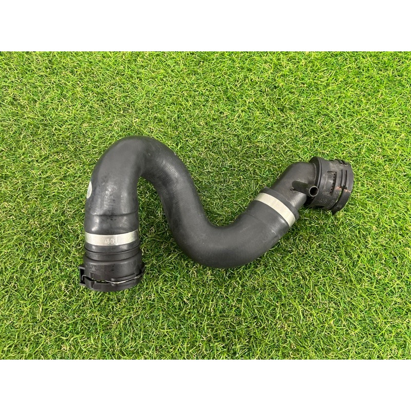 Патрубок (система охлаждения) AUDI Q7 4L 2014 3.0 TFSi CTWB 7L8122101D