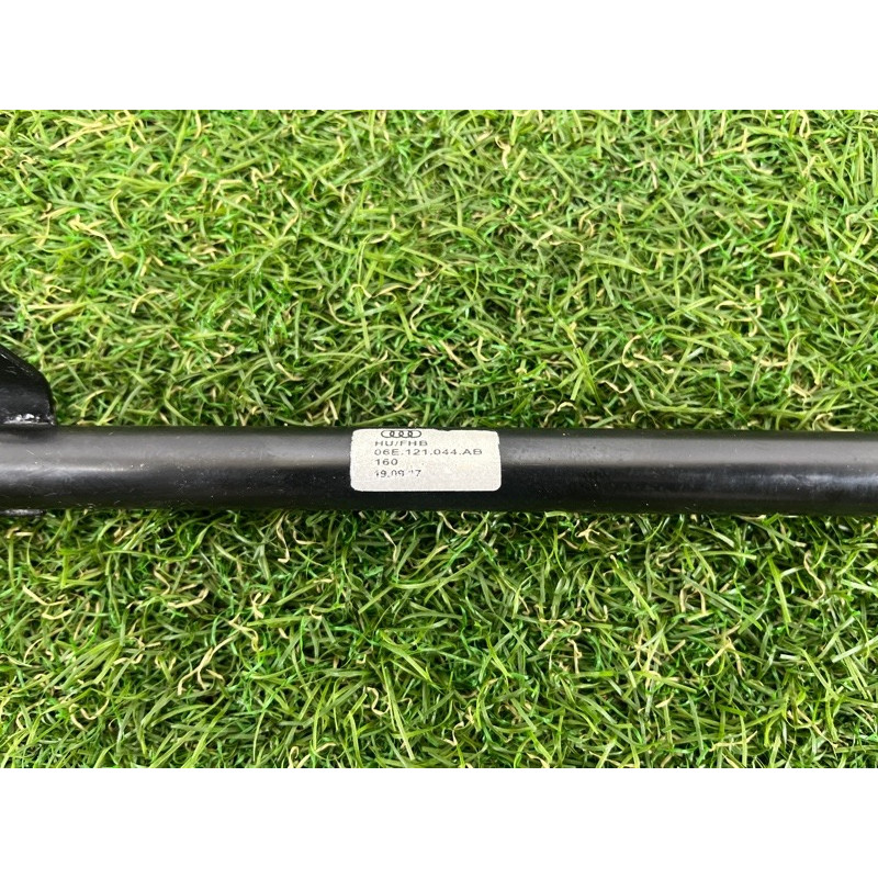 Трубка системы охлаждения (система охлаждения) AUDI Q7 4M 2018 3.0 TFSi 06E121044AB