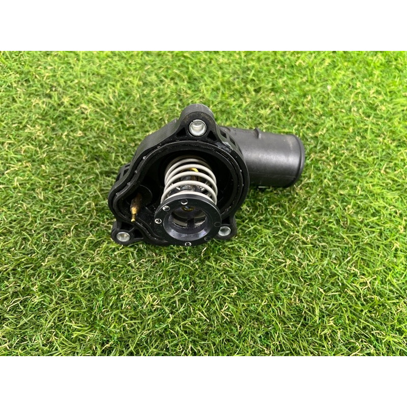 Термостат (система охлаждения) Jeep Grand Cherokee WK2 2016 3.6 4893926AD