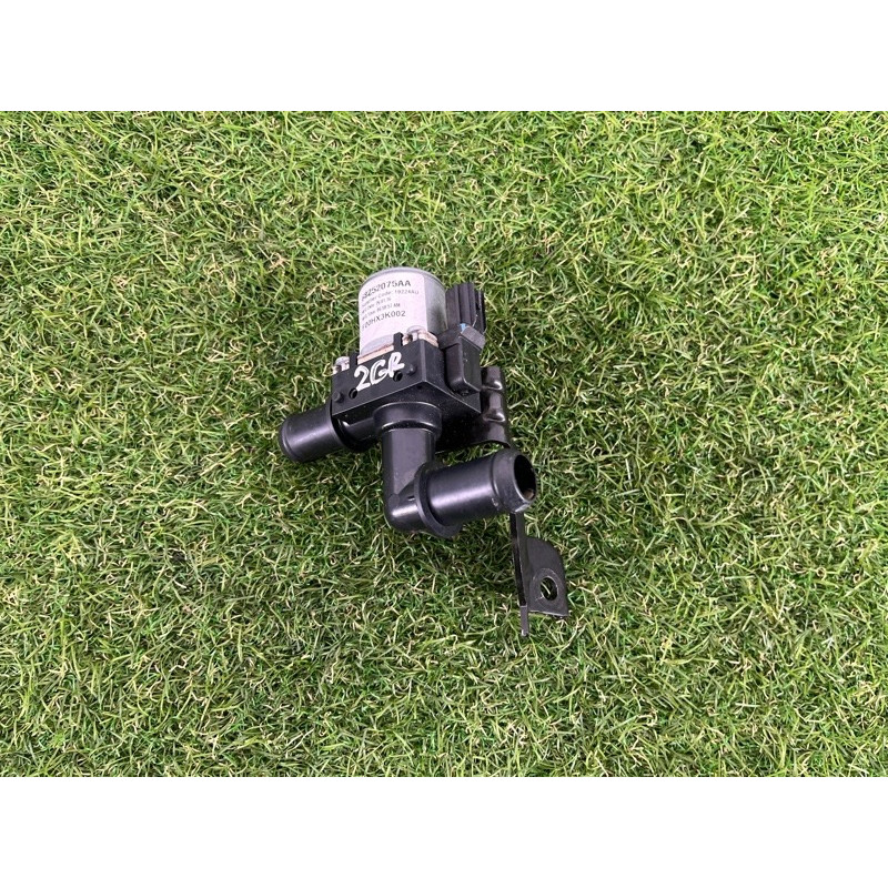 Клапан системы охлаждения (электрика / кнопки) Jeep Grand Cherokee WK2 2016 3.6 68252075AA