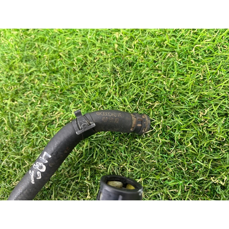 Шланг топливный (топливная система) AUDI Q7 4L 2014 3.0 TFSi CTWB 4L0133352