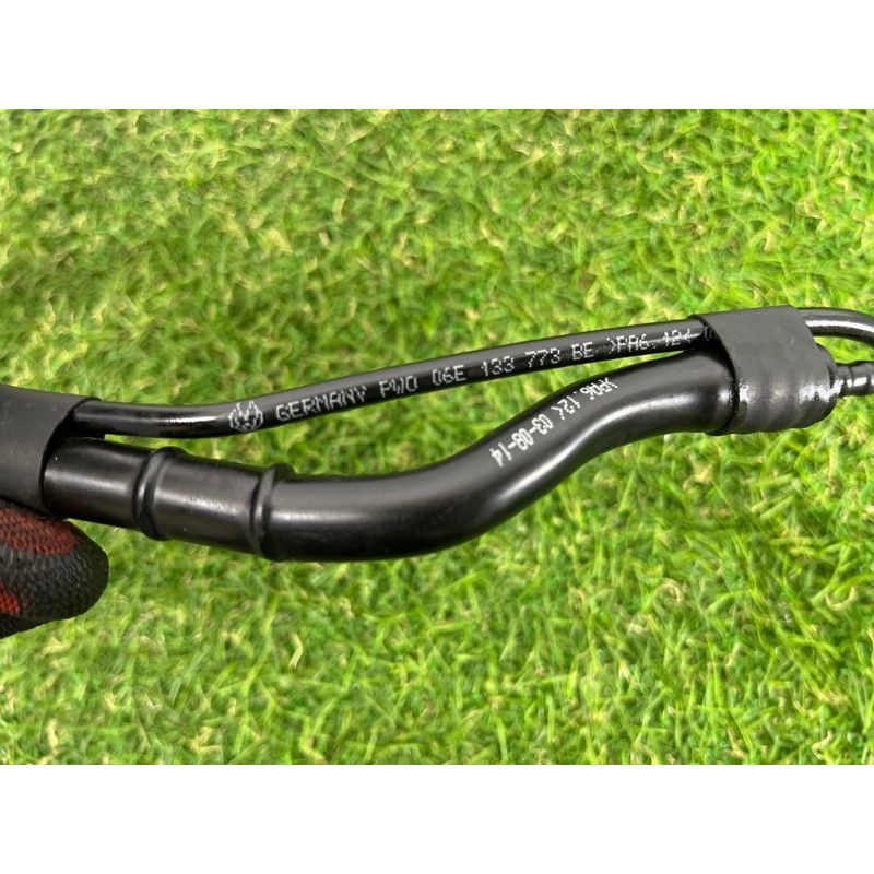 Вакуумная трубка (двигатель и элементы) AUDI Q7 4L 2014 3.0 TFSi CTWB 06E133773BE