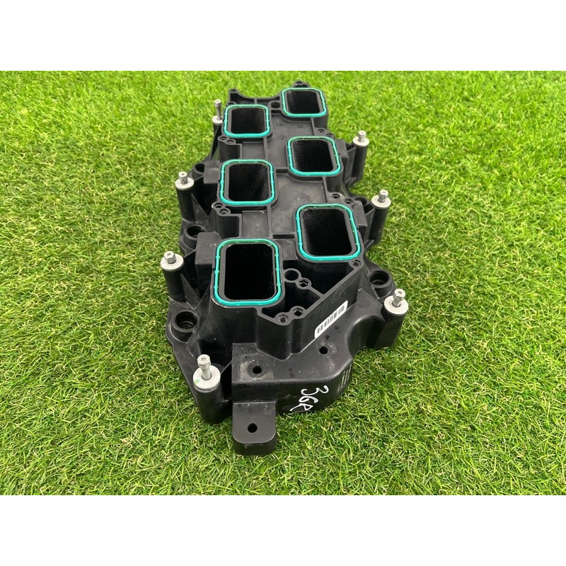 Коллектор впускной (впускная система) Jeep Grand Cherokee WK2 2017 3.6 5281803AA