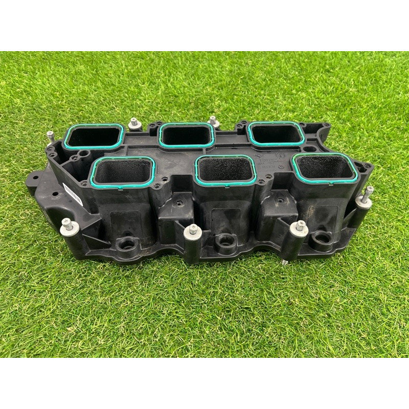 Коллектор впускной (впускная система) Jeep Grand Cherokee WK2 2017 3.6 5281803AA