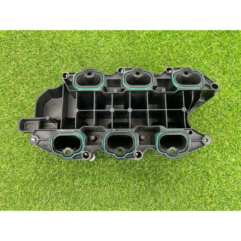 Коллектор впускной (впускная система) Jeep Grand Cherokee WK2 2017 3.6 5281803AA