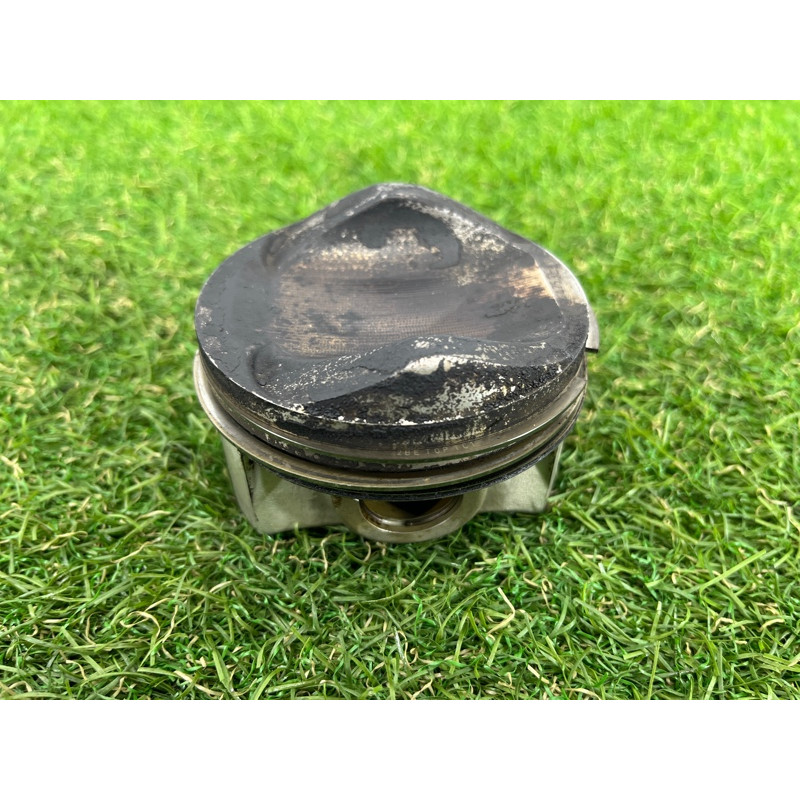 Поршень (двигатель и элементы) AUDI A7 4G 2013 3.0 CGXB 06E107066DM