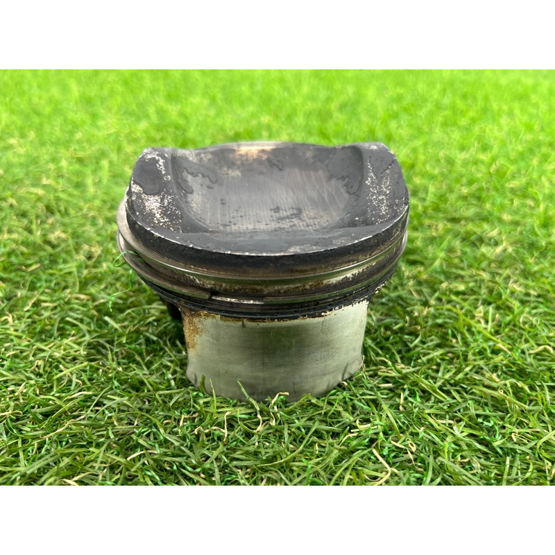 Поршень (двигатель и элементы) AUDI A7 4G 2013 3.0 CGXB 06E107066DM