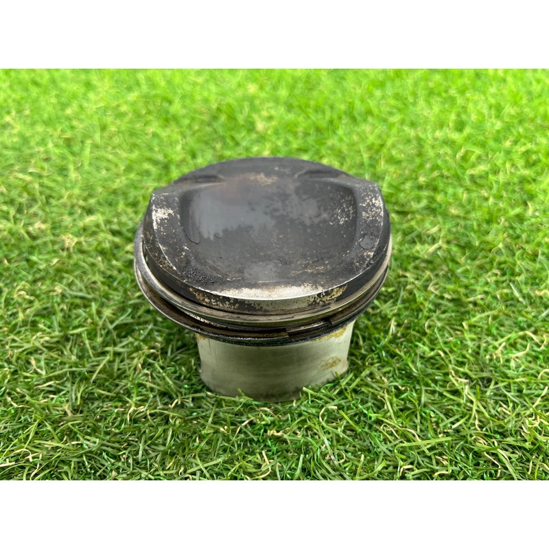 Поршень (двигатель и элементы) AUDI A7 4G 2013 3.0 CGXB 06E107065DM