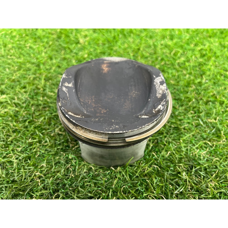 Поршень (двигатель и элементы) AUDI A7 4G 2013 3.0 CGXB 06E107065DM