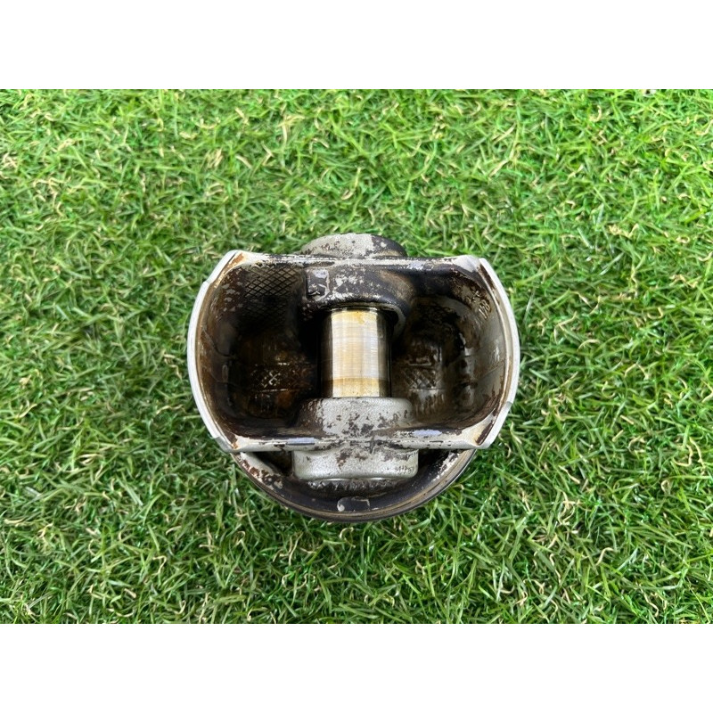 Поршень (двигатель и элементы) AUDI A7 4G 2013 3.0 CGXB 06E107065DM