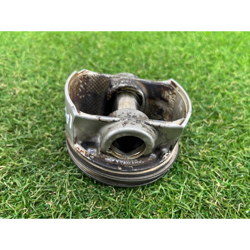 Поршень (двигатель и элементы) AUDI A7 4G 2013 3.0 CGXB 06E107065DM