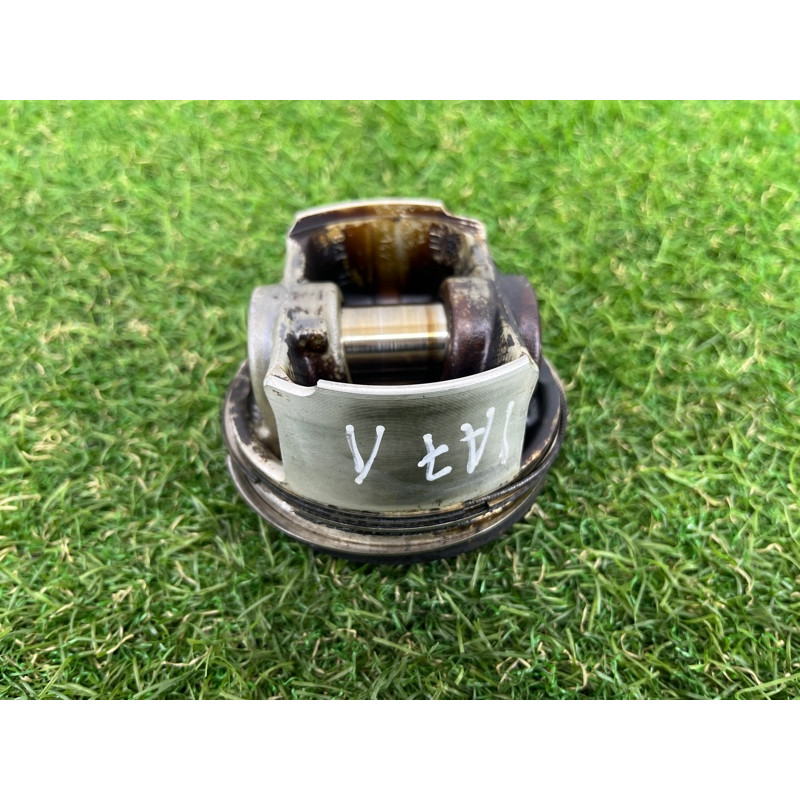 Поршень (двигатель и элементы) AUDI A7 4G 2013 3.0 CGXB 06E107065DM