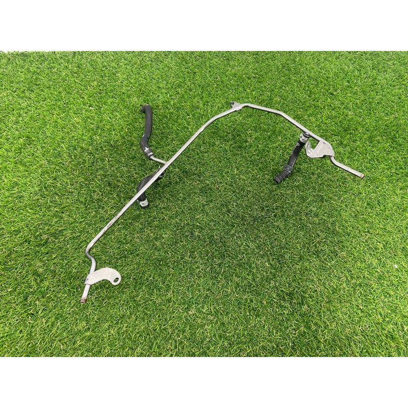 Трубка системы охлаждения (система охлаждения) Volkswagen Passat B7 2016 1.8 06K121075R