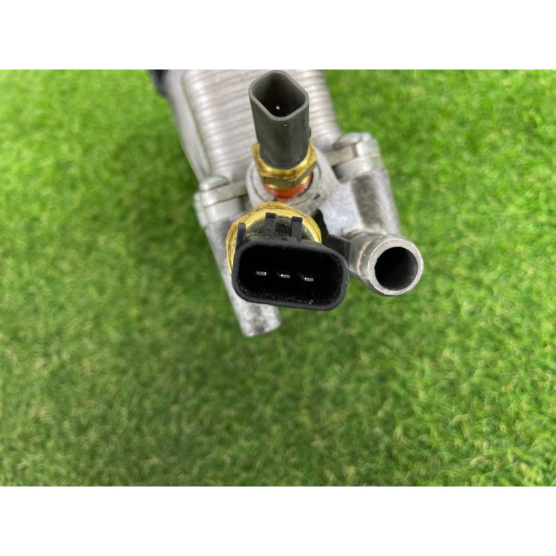 Корпус масляного фильтра (двигатель и элементы) Jeep Grand Cherokee WK2 2016 3.6