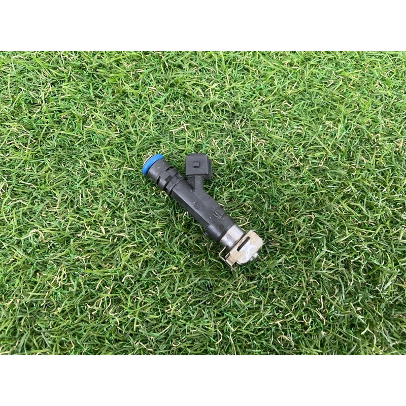 Форсунка топливная (топливная система) CHEVROLET Cruze J300 2011 1.4 55565970