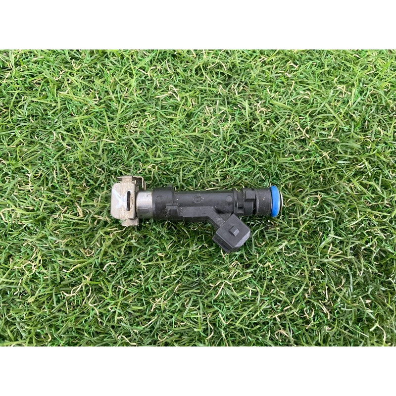 Форсунка топливная (топливная система) CHEVROLET Cruze J300 2011 1.4 55565970