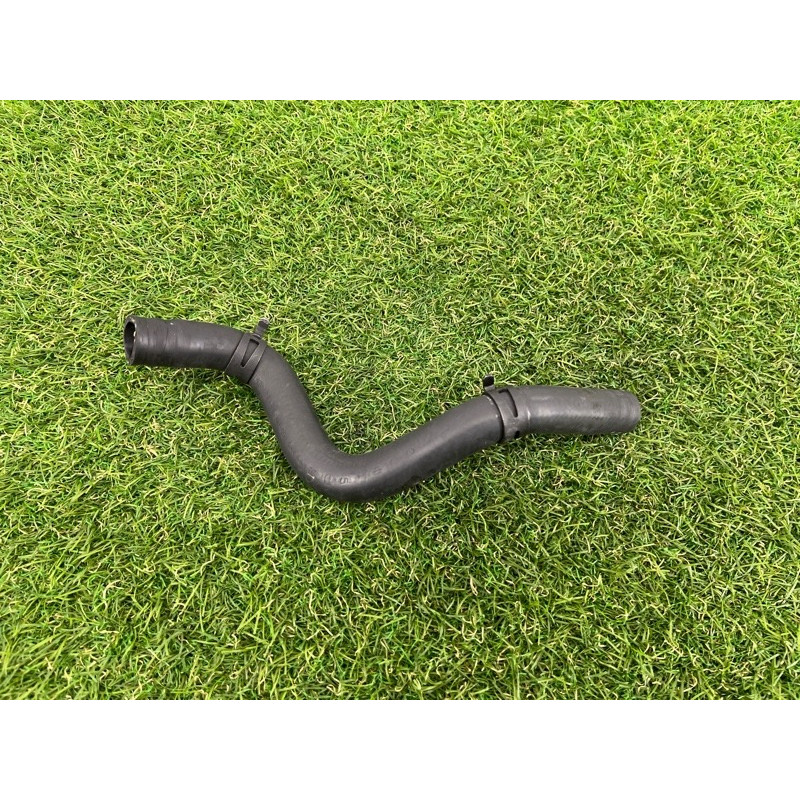 Патрубок (система охлаждения) Volkswagen Touareg NF 2012 3.0 7P6121157F
