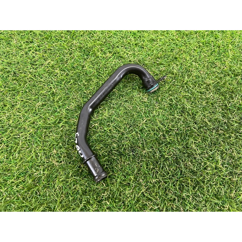 Трубка системи охолодження (система охолодження) Volkswagen Touareg NF 2012 3.0 7L6121065BB