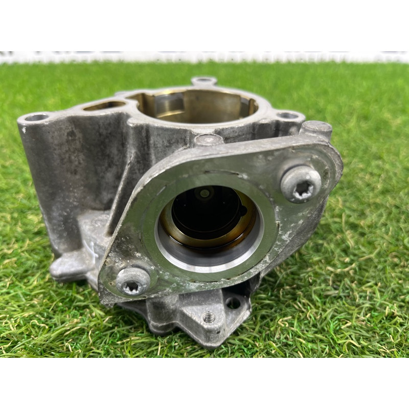 Вакуумный насос (тормозная система) Volkswagen Passat B7 2016 1.8 06K145100BB