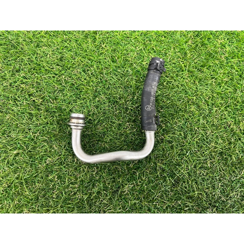 Трубка системы охлаждения (система охлаждения) Volkswagen Passat B7 2016 1.8 06K121492M