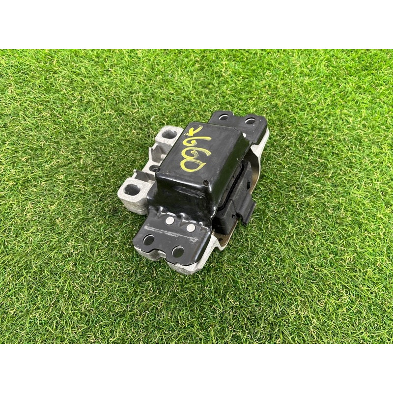 Подушка двигателя (двигатель и элементы) Volkswagen Passat B7 2016 1.8 1K0199555CE