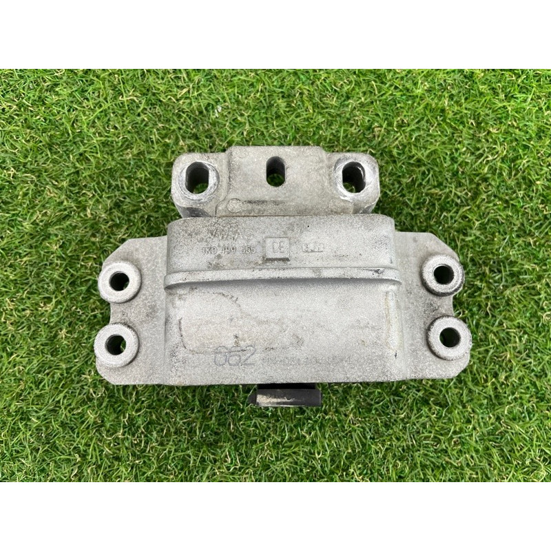 Подушка двигателя (двигатель и элементы) Volkswagen Passat B7 2016 1.8 1K0199555CE