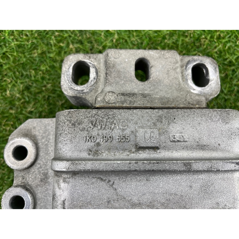 Подушка двигателя (двигатель и элементы) Volkswagen Passat B7 2016 1.8 1K0199555CE