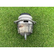 Подушка двигателя (двигатель и элементы) Volkswagen Touareg NF 2012 3.0 7P6199131D
