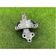 Подушка двигателя