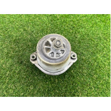 Подушка двигателя