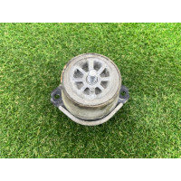 Подушка двигателя