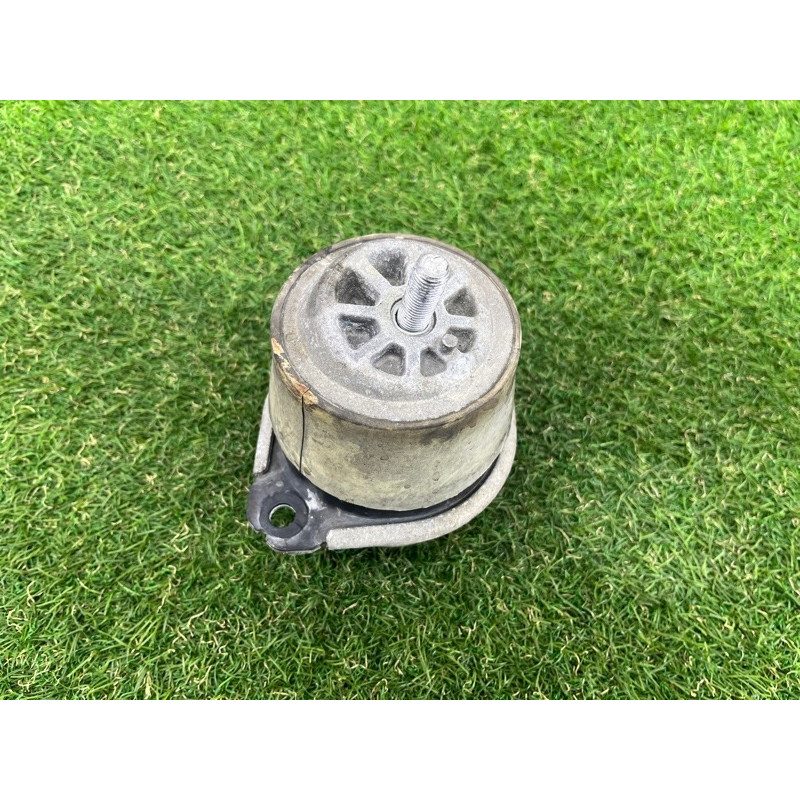 Подушка двигателя (двигатель и элементы) AUDI Q7 4L 2007 3.6 7L8199131A