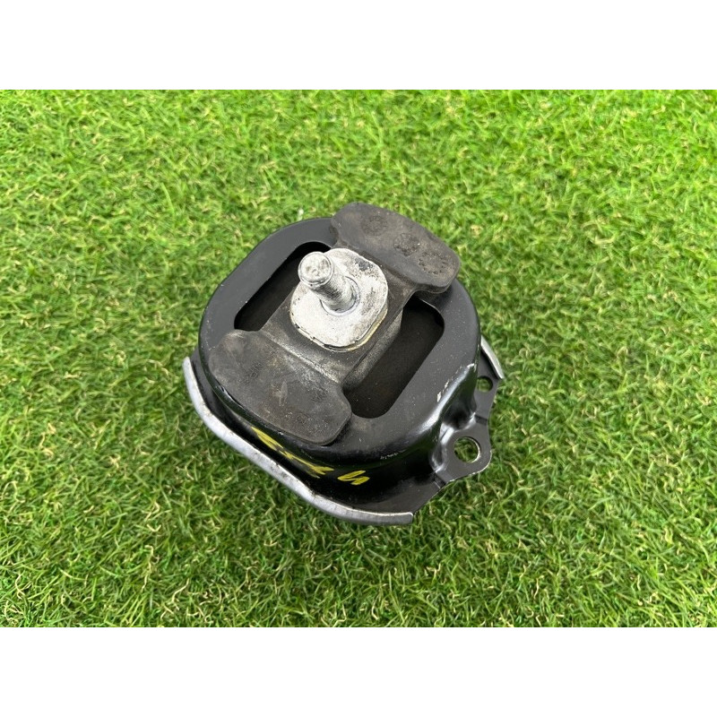 Подушка двигателя (двигатель и элементы) BMW X5 E70 2008 4.8 N62/TU 22116865146
