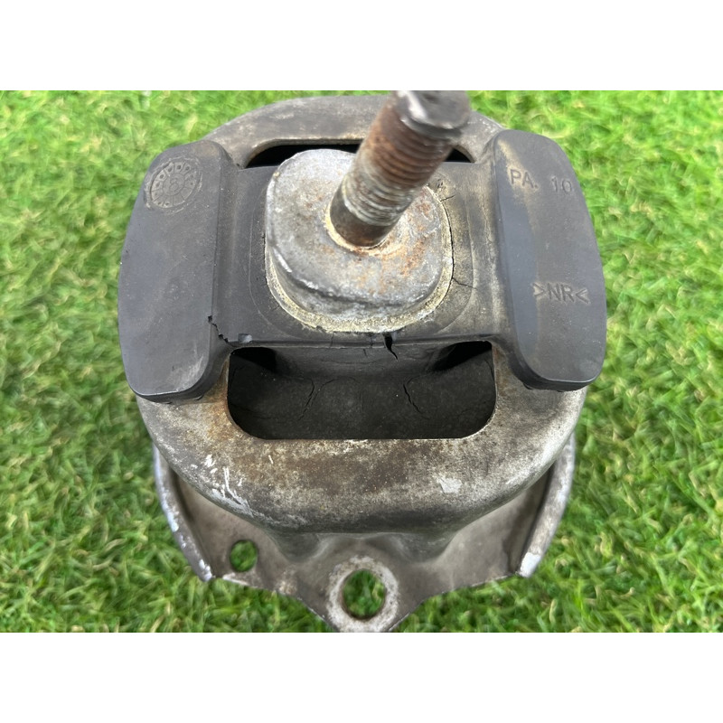 Подушка двигателя (двигатель и элементы) BMW X5 E70 2012 3.0 N55 22116865146