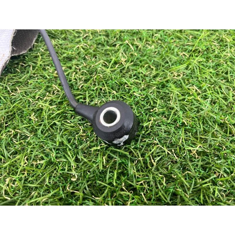 Датчик детонации (электрика двигателя) Volkswagen Touareg NF 2012 3.6 03H905377A