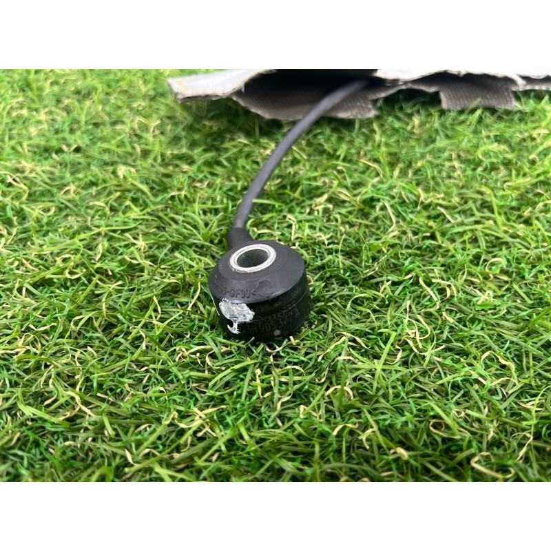 Датчик детонации (электрика двигателя) Volkswagen Touareg NF 2012 3.6 03H905377A