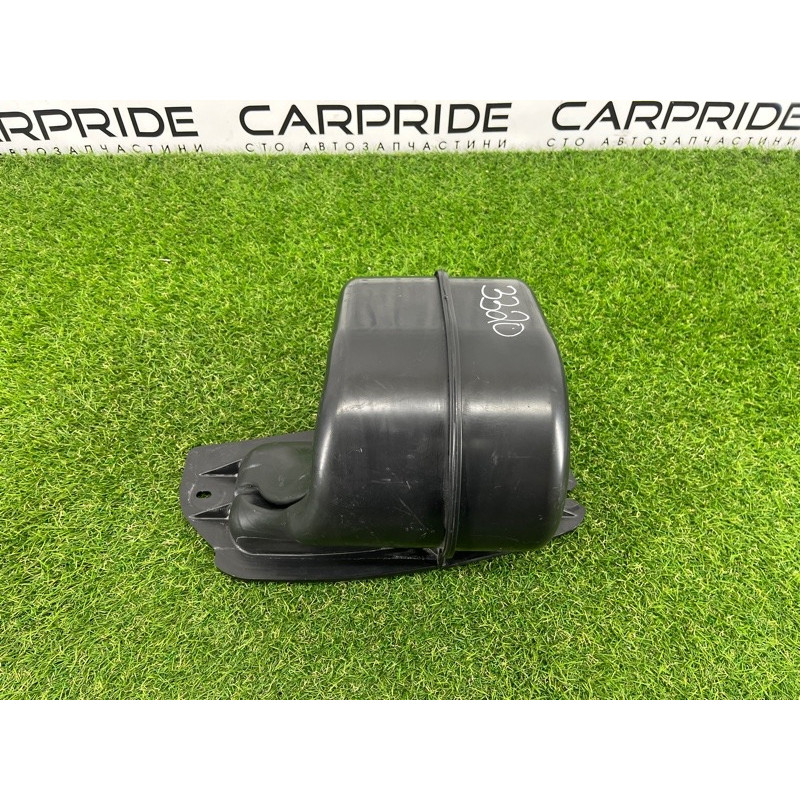 Воздухозаборник (впускная система) Jeep Grand Cherokee WK2 2017 3.6 68110221AB