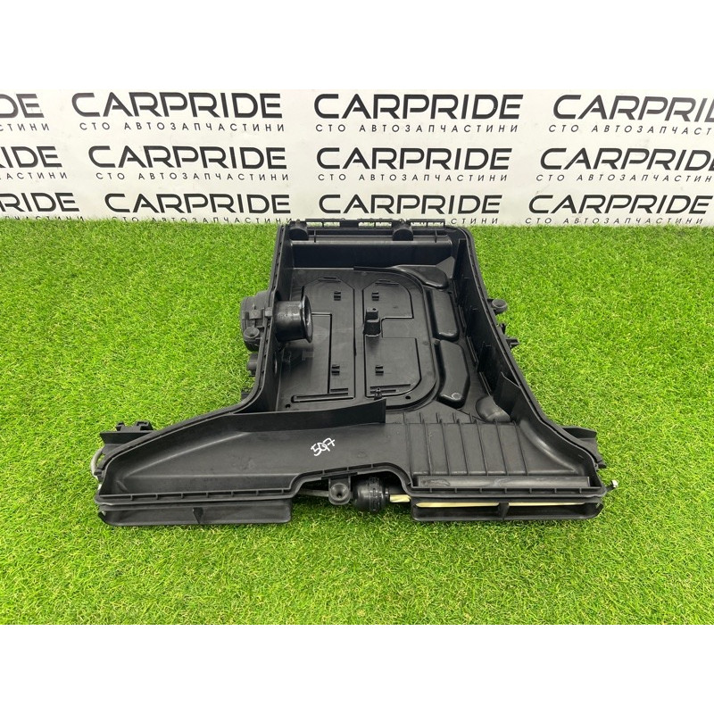 Корпус воздушного фильтра (впускная система) AUDI Q7 4M 2017 3.0 TFSi CREC 4M0133837A