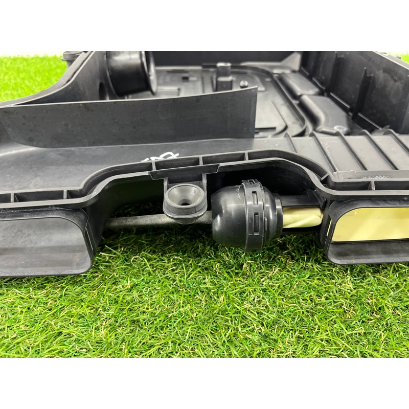 Корпус воздушного фильтра (впускная система) AUDI Q7 4M 2017 3.0 TFSi CREC 4M0133837A