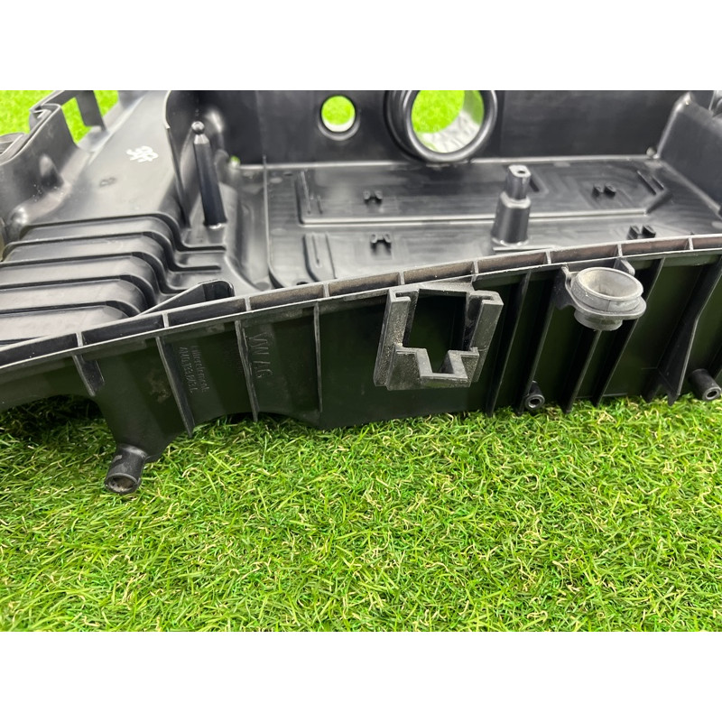 Корпус воздушного фильтра (впускная система) AUDI Q7 4M 2017 3.0 TFSi CREC 4M0133837A