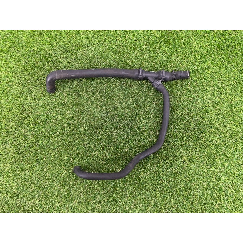 Патрубок (система охлаждения) PORSCHE CAYENNE 958 2012 4.8 94810605124