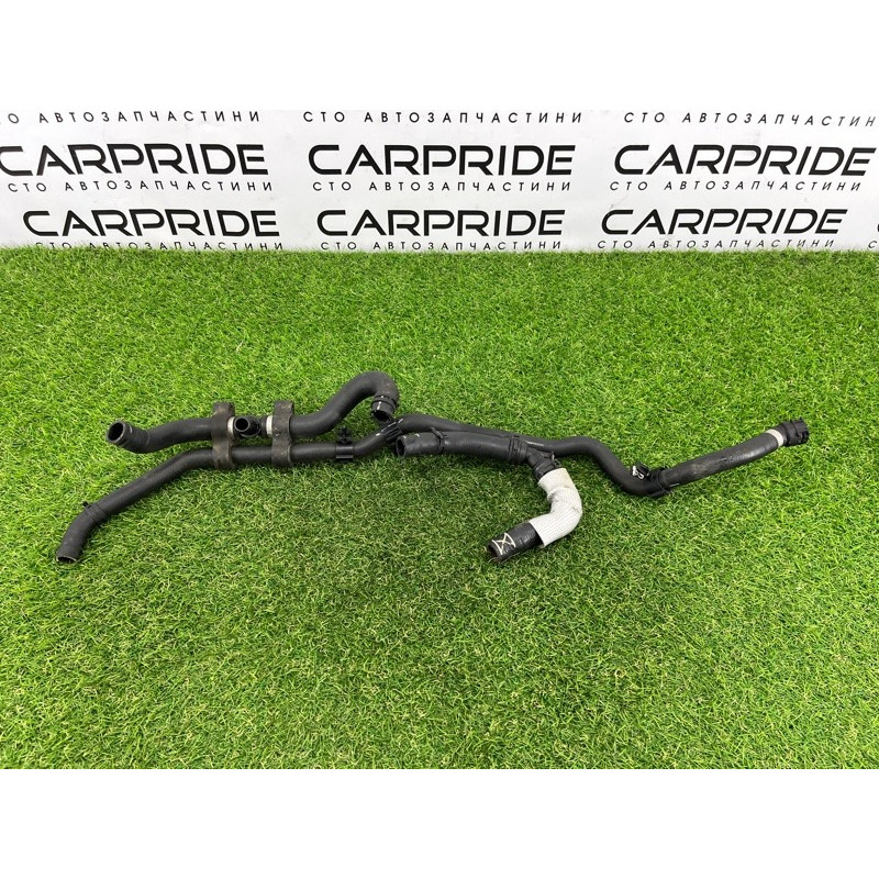 Патрубок (система охлаждения) PORSCHE CAYENNE 958 2013 3.6 95810605600