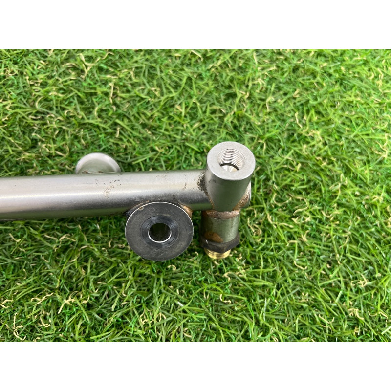 Топливная рампа (топливная система) PORSCHE CAYENNE 958 2013 3.6 95811011620