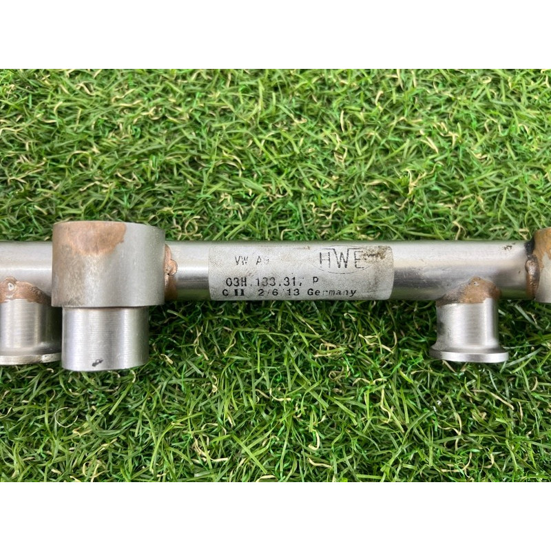 Топливная рампа (топливная система) PORSCHE CAYENNE 958 2013 3.6 95811011620