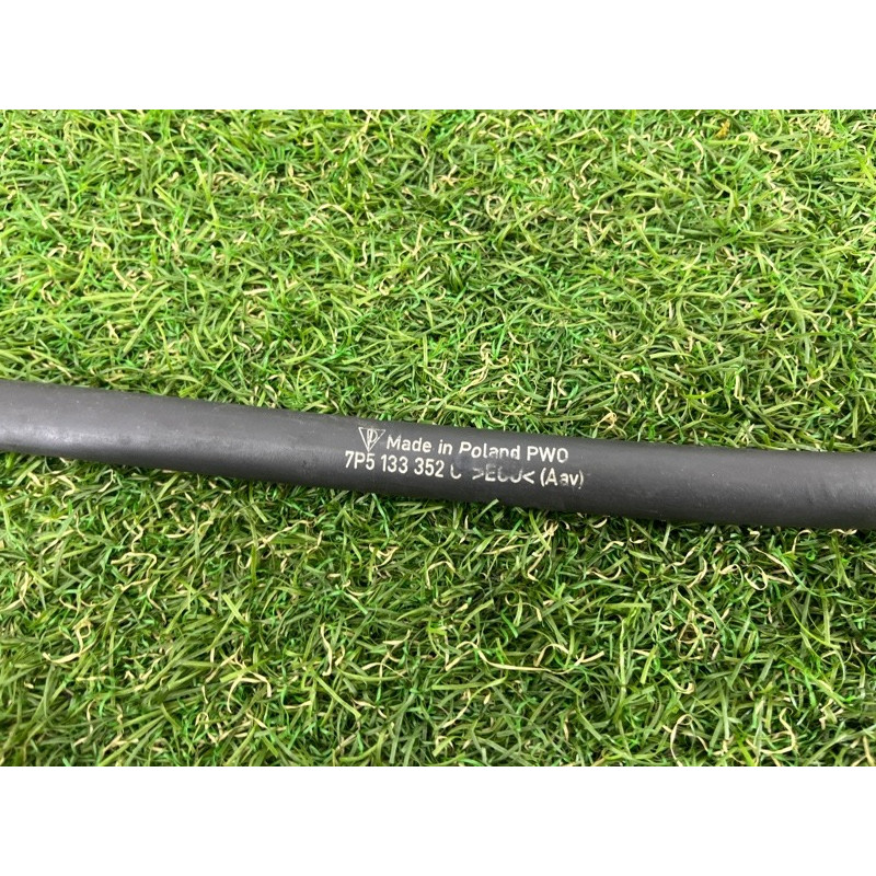 Клапан вентиляции топливного бака (топливная система) PORSCHE CAYENNE 958 2013 3.6 95811002021