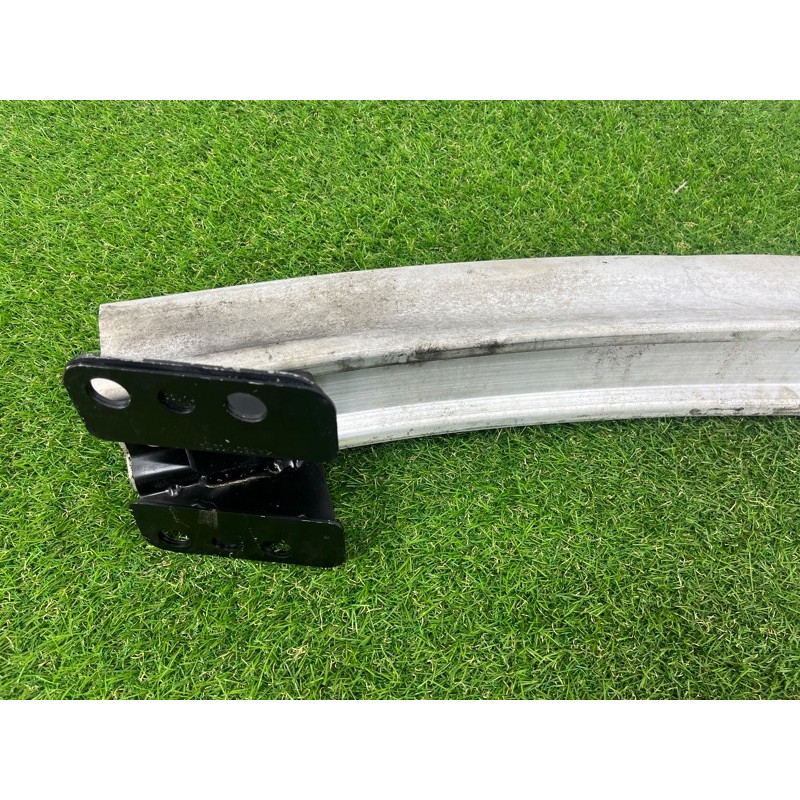 Усилитель бампера (наружные элементы кузова) AUDI Q7 4L 2014 3.0 TFSi CTWB 4L0807309