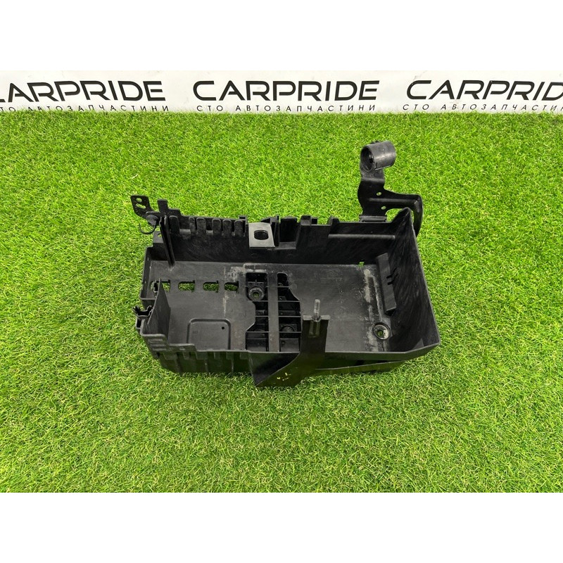 Площадка аккумулятора (кузов и элементы) CHEVROLET Cruze J300 2011 1.4 13354419