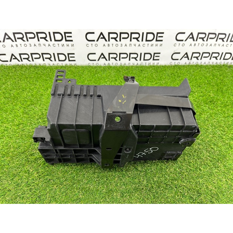 Площадка аккумулятора (кузов и элементы) CHEVROLET Cruze J300 2011 1.4 13354419