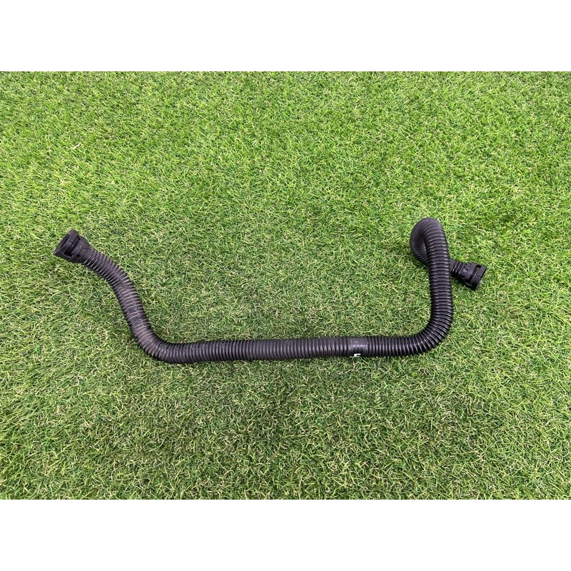 Трубка насоса вторичного воздуха (двигатель и элементы) AUDI Q7 4L 2014 3.0 TFSi CTWB 7L0131625E