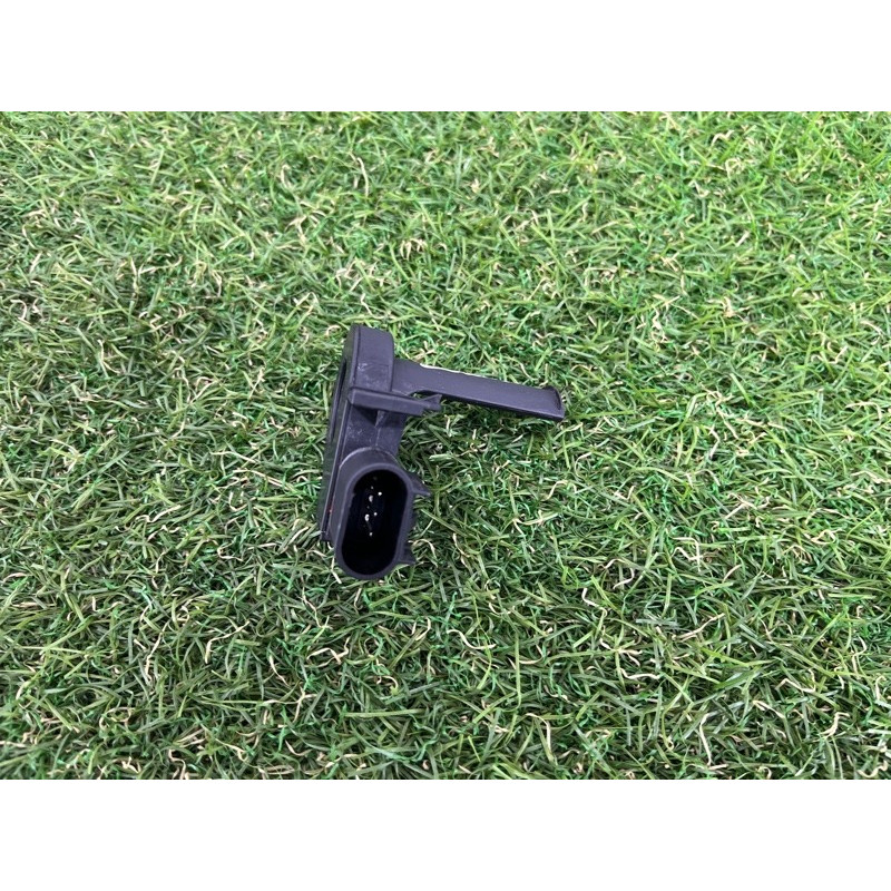 Датчик аккумулятора (электрика / датчики) CHEVROLET Cruze J300 2011 1.4 13505369